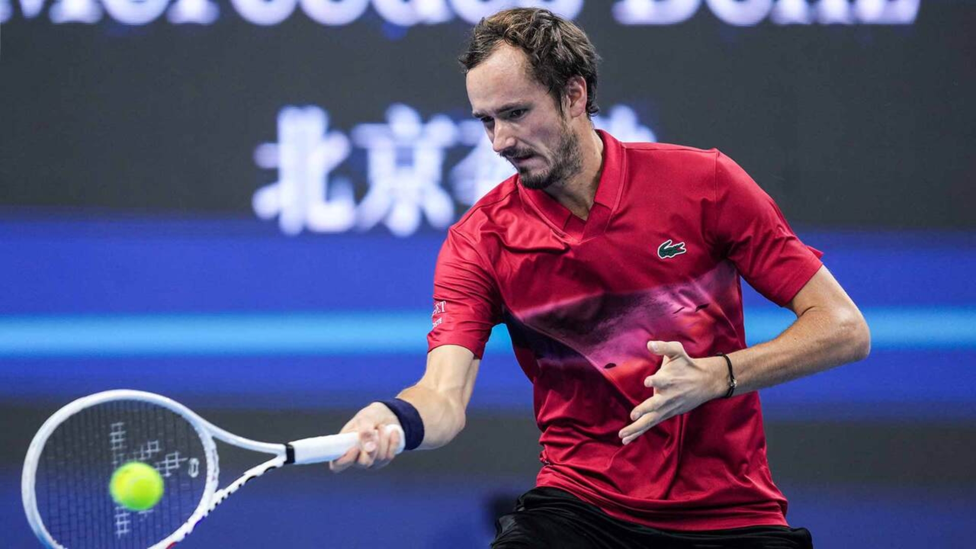 华体会体育-英国网球队完胜澳大利亚网球队，梅德韦杰夫绝境逆转的简单介绍