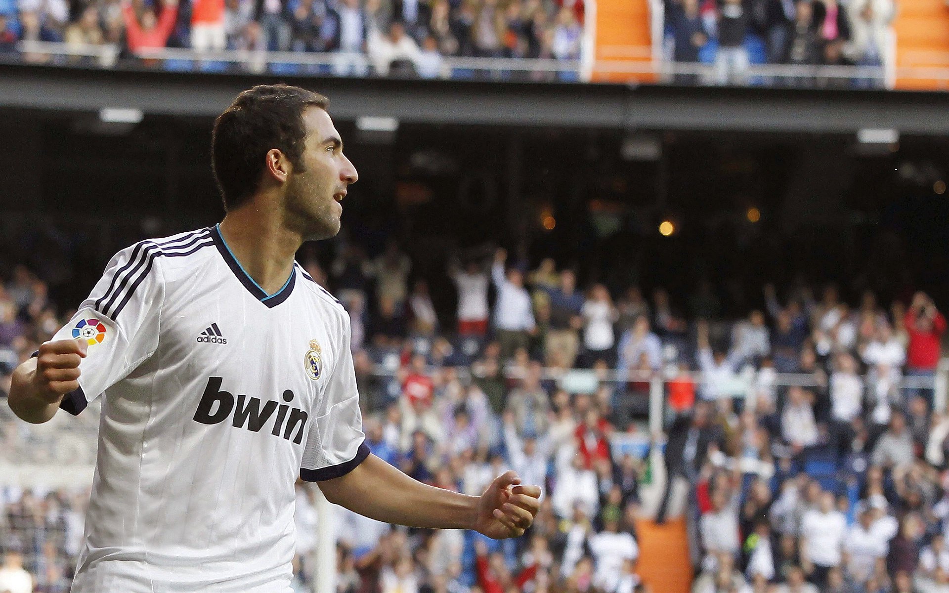 数据风暴眼，拉亚用一场爆炸式表演为里昂撕碎亚特兰大